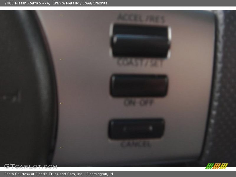 Granite Metallic / Steel/Graphite 2005 Nissan Xterra S 4x4