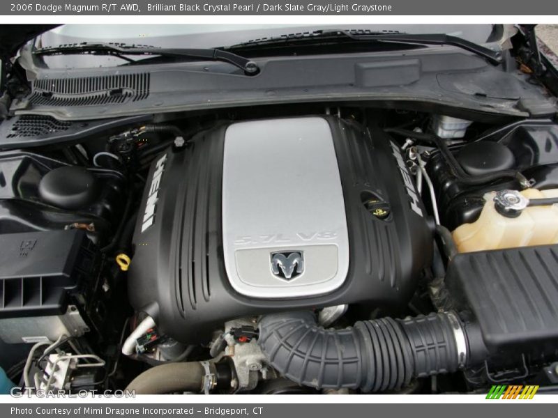  2006 Magnum R/T AWD Engine - 5.7 Liter HEMI OHV 16-Valve V8