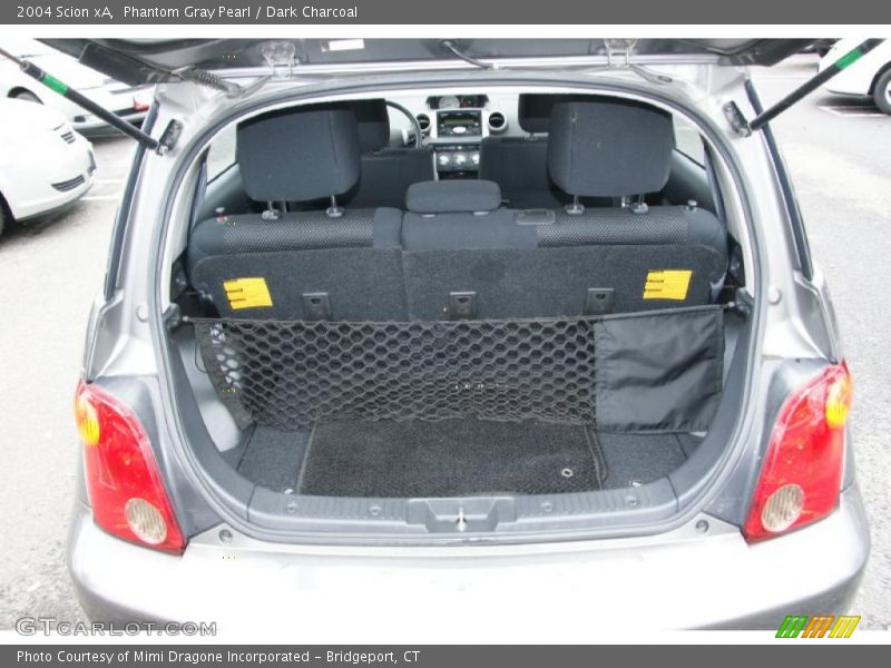  2004 xA  Trunk