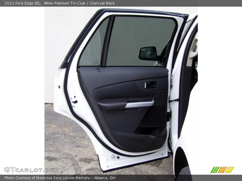 White Platinum Tri-Coat / Charcoal Black 2011 Ford Edge SEL