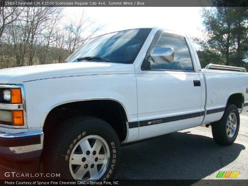 Summit White / Blue 1989 Chevrolet C/K K1500 Scottsdale Regular Cab 4x4