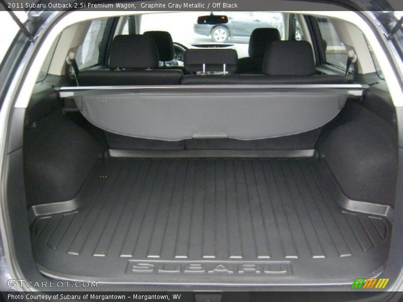  2011 Outback 2.5i Premium Wagon Trunk