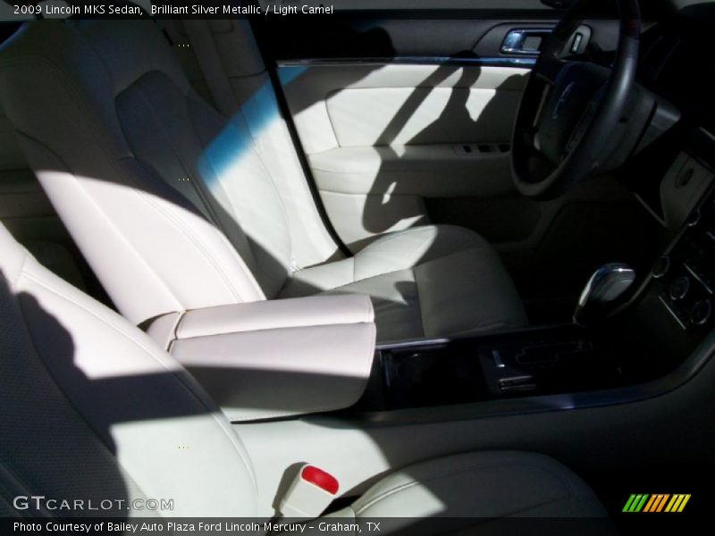 Brilliant Silver Metallic / Light Camel 2009 Lincoln MKS Sedan