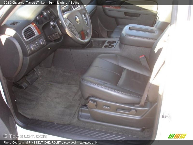 Summit White / Ebony 2010 Chevrolet Tahoe LT 4x4