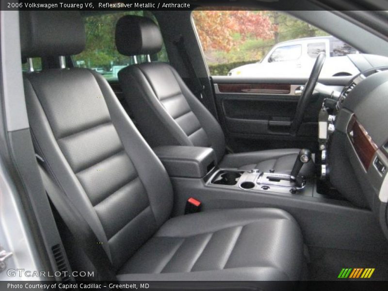  2006 Touareg V6 Anthracite Interior