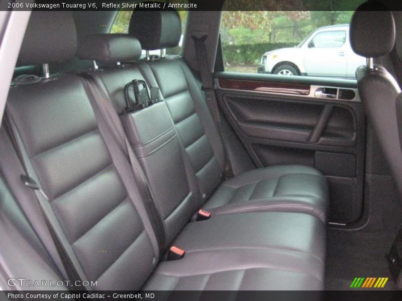 Reflex Silver Metallic / Anthracite 2006 Volkswagen Touareg V6