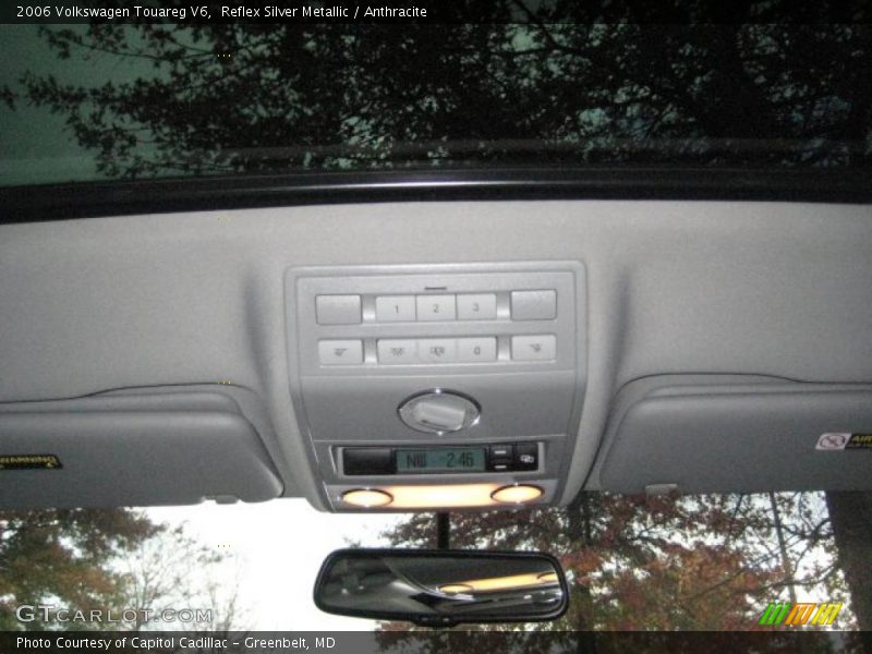 Reflex Silver Metallic / Anthracite 2006 Volkswagen Touareg V6
