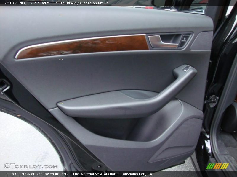 Door Panel of 2010 Q5 3.2 quattro