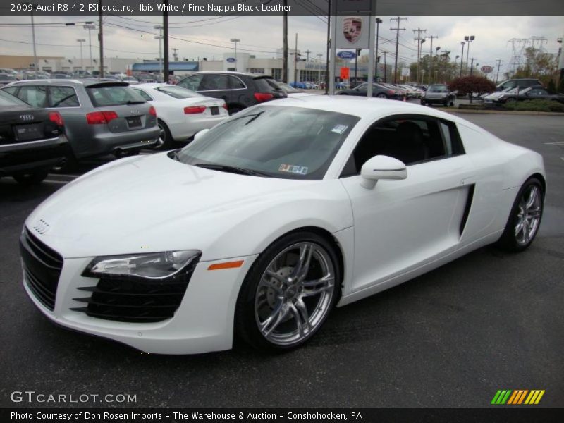 Front 3/4 View of 2009 R8 4.2 FSI quattro