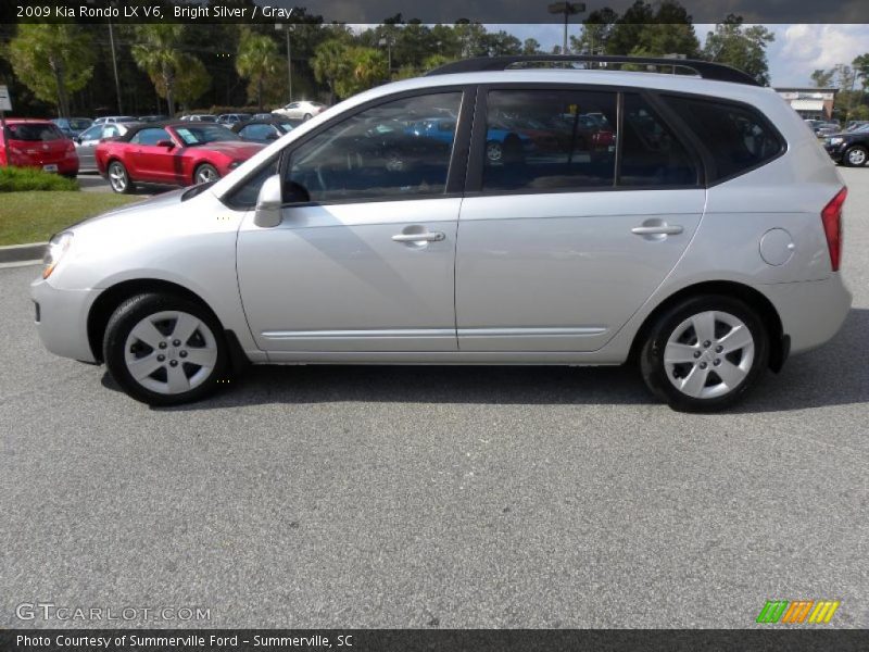 Bright Silver / Gray 2009 Kia Rondo LX V6