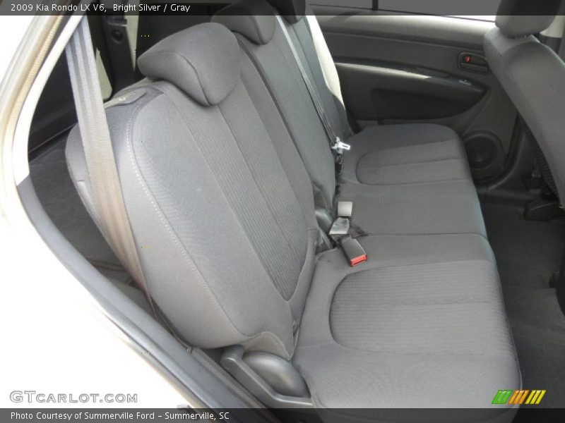 Bright Silver / Gray 2009 Kia Rondo LX V6