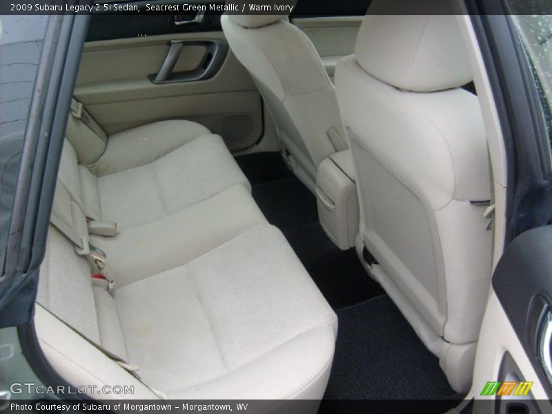 Seacrest Green Metallic / Warm Ivory 2009 Subaru Legacy 2.5i Sedan