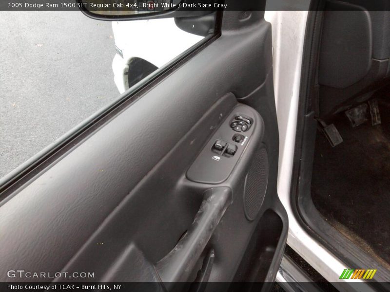 Bright White / Dark Slate Gray 2005 Dodge Ram 1500 SLT Regular Cab 4x4