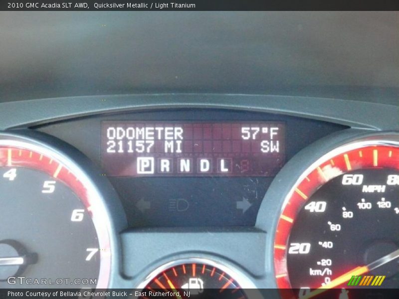 Quicksilver Metallic / Light Titanium 2010 GMC Acadia SLT AWD