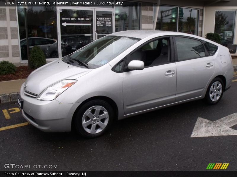 Millenium Silver Metallic / Burgundy/Gray 2004 Toyota Prius Hybrid
