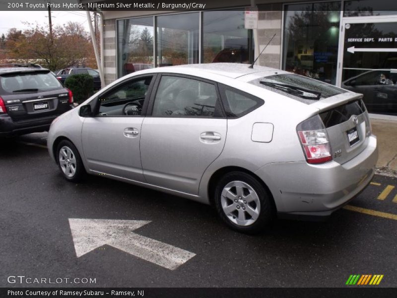 Millenium Silver Metallic / Burgundy/Gray 2004 Toyota Prius Hybrid