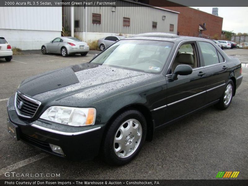 Front 3/4 View of 2000 RL 3.5 Sedan