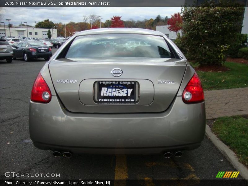 Spirited Bronze Pearl / Frost 2005 Nissan Maxima 3.5 SE