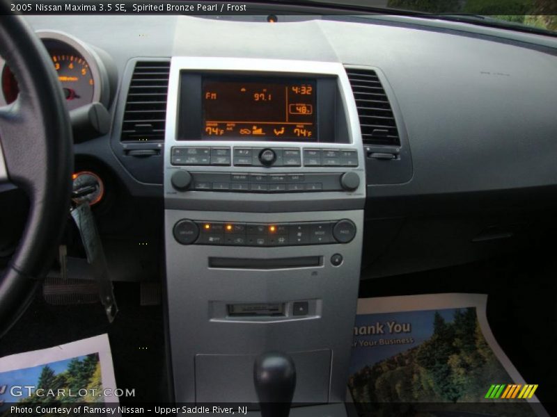 Spirited Bronze Pearl / Frost 2005 Nissan Maxima 3.5 SE