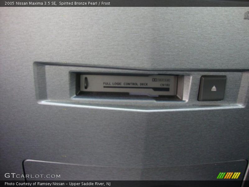 Spirited Bronze Pearl / Frost 2005 Nissan Maxima 3.5 SE