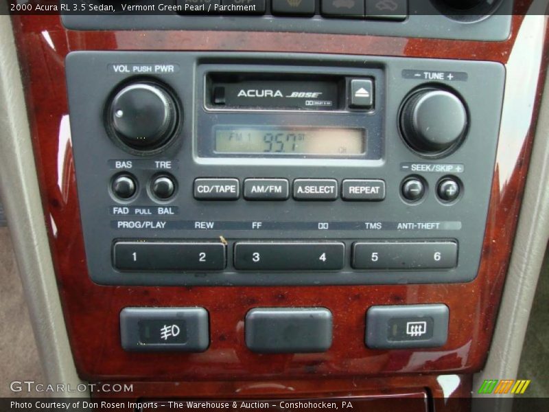 Controls of 2000 RL 3.5 Sedan
