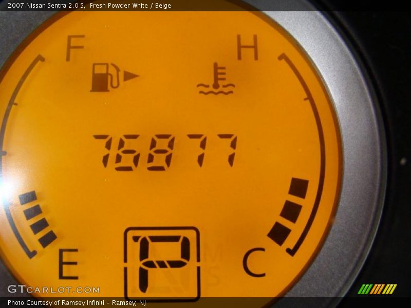 Fresh Powder White / Beige 2007 Nissan Sentra 2.0 S