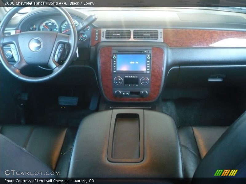 Dashboard of 2008 Tahoe Hybrid 4x4