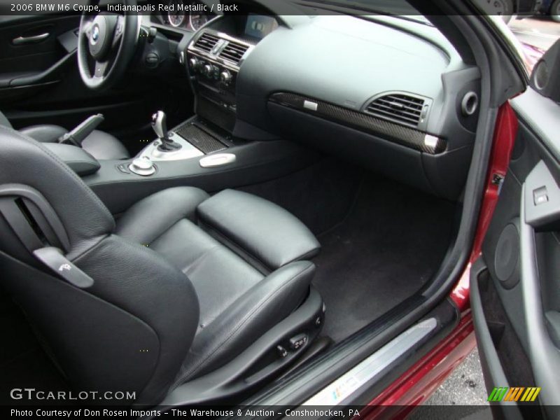 Dashboard of 2006 M6 Coupe