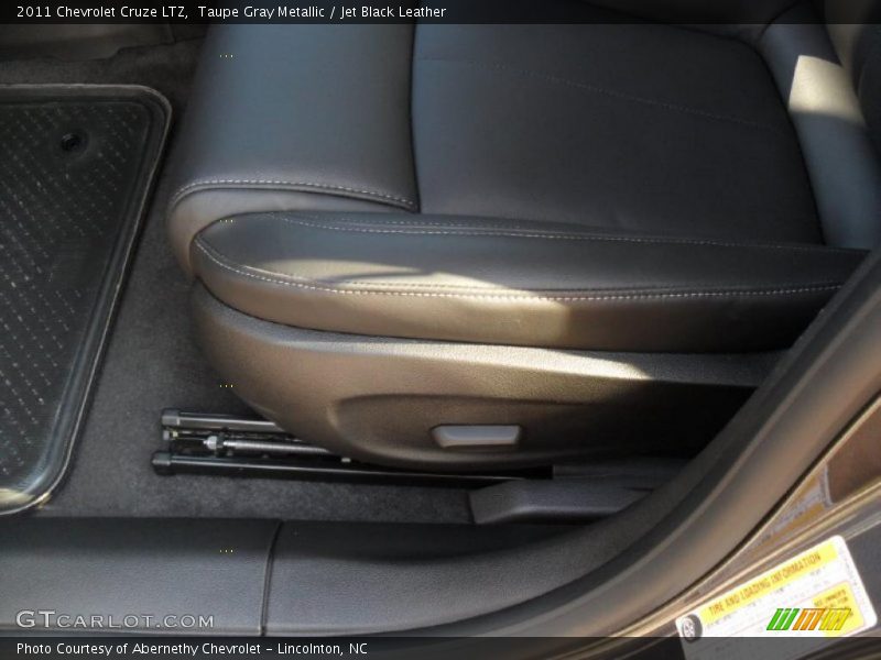  2011 Cruze LTZ Jet Black Leather Interior