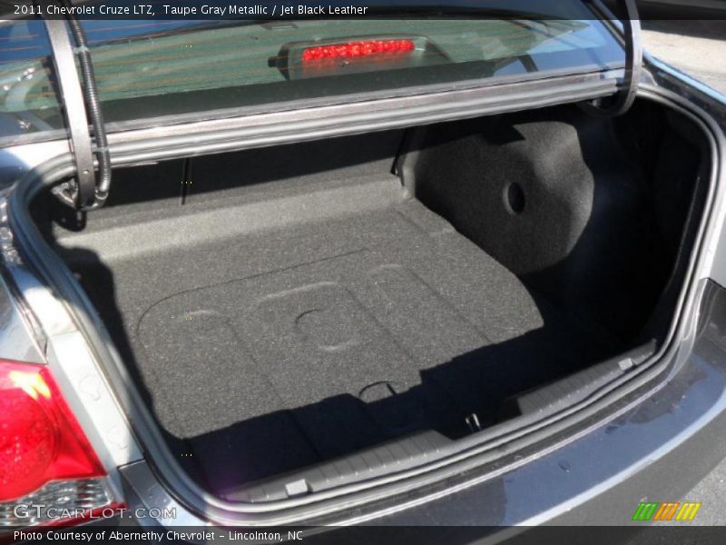  2011 Cruze LTZ Trunk