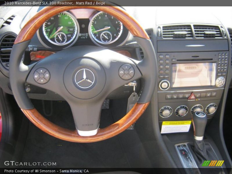 Dashboard of 2010 SLK 300 Roadster