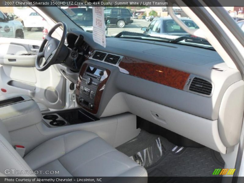  2007 Silverado 3500HD LTZ Crew Cab 4x4 Dually Light Titanium Interior