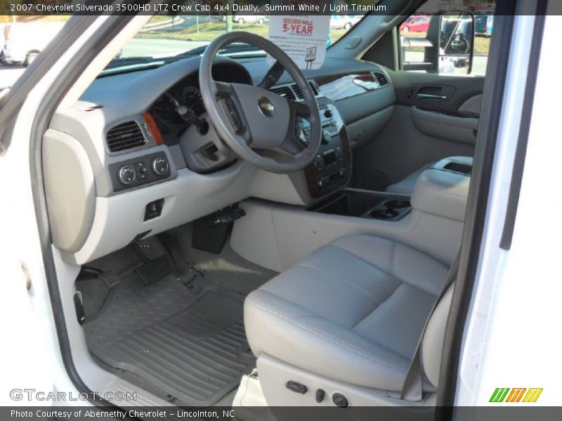  2007 Silverado 3500HD LTZ Crew Cab 4x4 Dually Light Titanium Interior