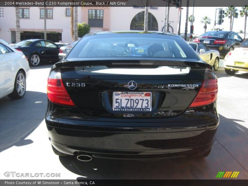 Black / Ash Grey 2004 Mercedes-Benz C 230 Kompressor Coupe