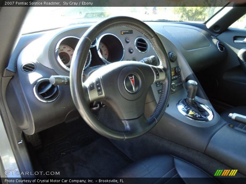 Dashboard of 2007 Solstice Roadster