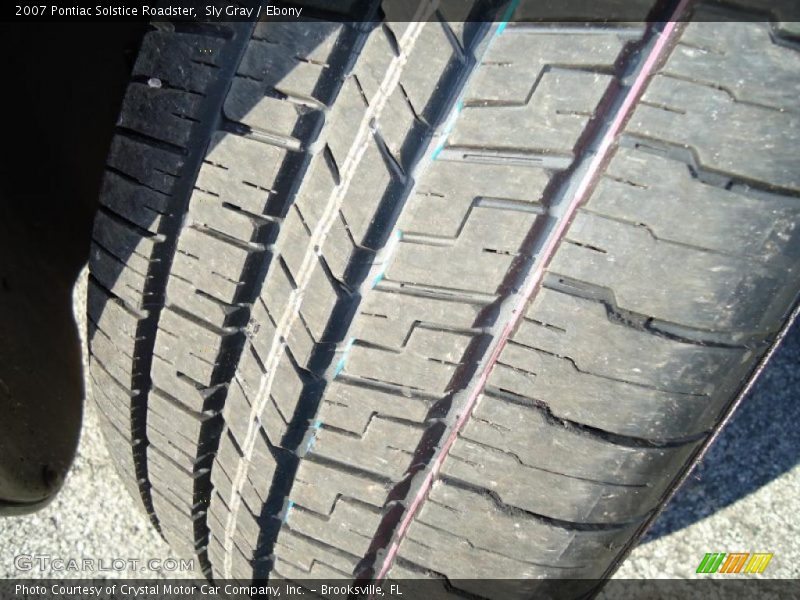 Sly Gray / Ebony 2007 Pontiac Solstice Roadster