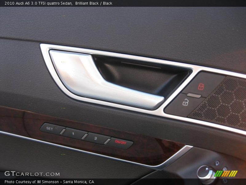 Controls of 2010 A6 3.0 TFSI quattro Sedan