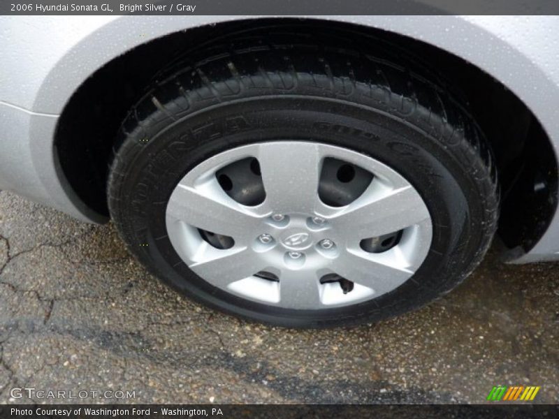 Bright Silver / Gray 2006 Hyundai Sonata GL