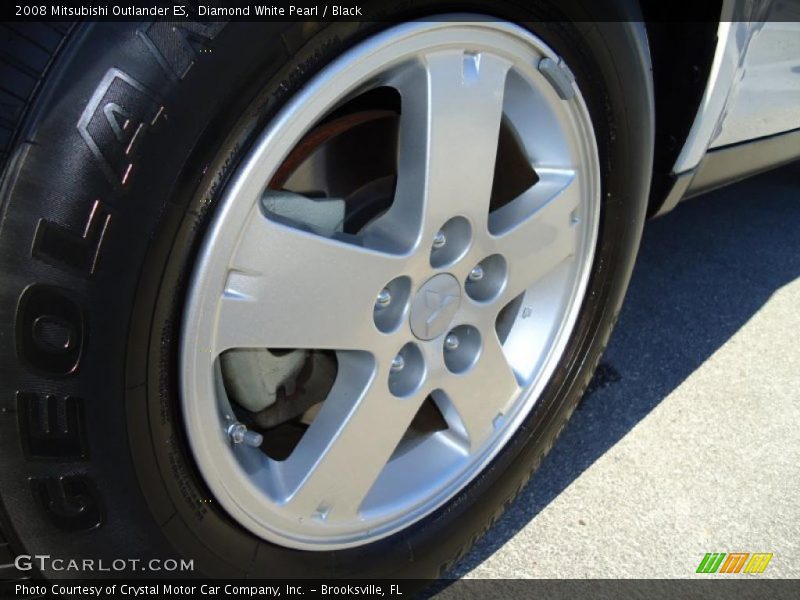 Diamond White Pearl / Black 2008 Mitsubishi Outlander ES