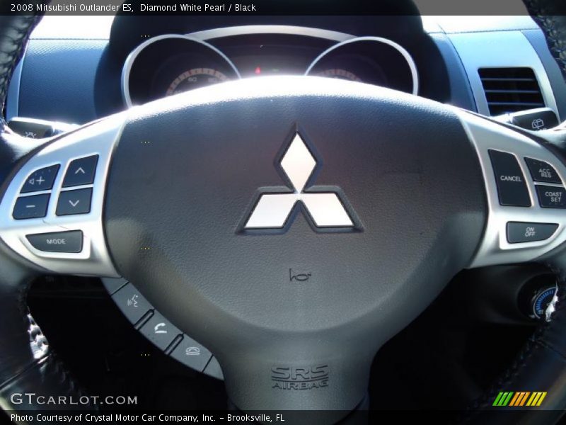 Diamond White Pearl / Black 2008 Mitsubishi Outlander ES