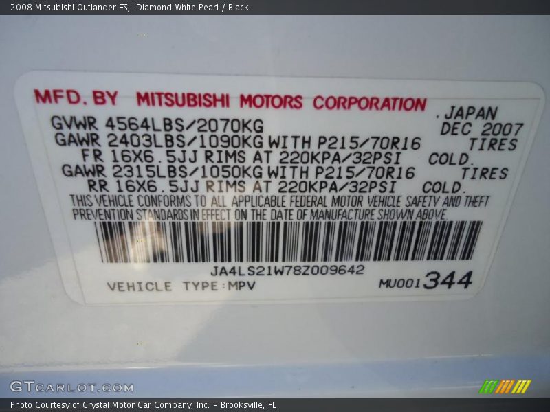 Diamond White Pearl / Black 2008 Mitsubishi Outlander ES