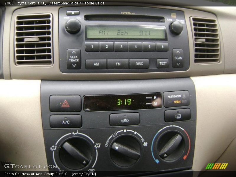 Desert Sand Mica / Pebble Beige 2005 Toyota Corolla CE