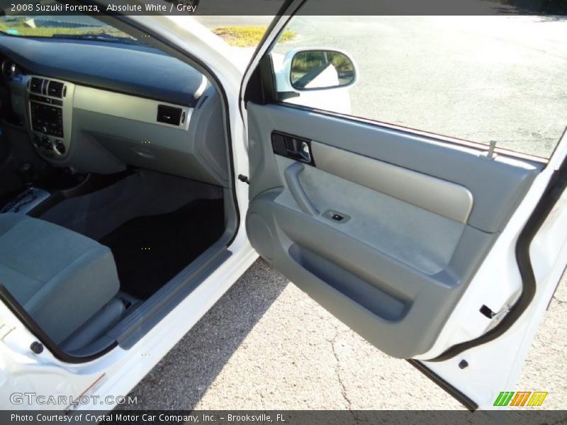 Absolute White / Grey 2008 Suzuki Forenza