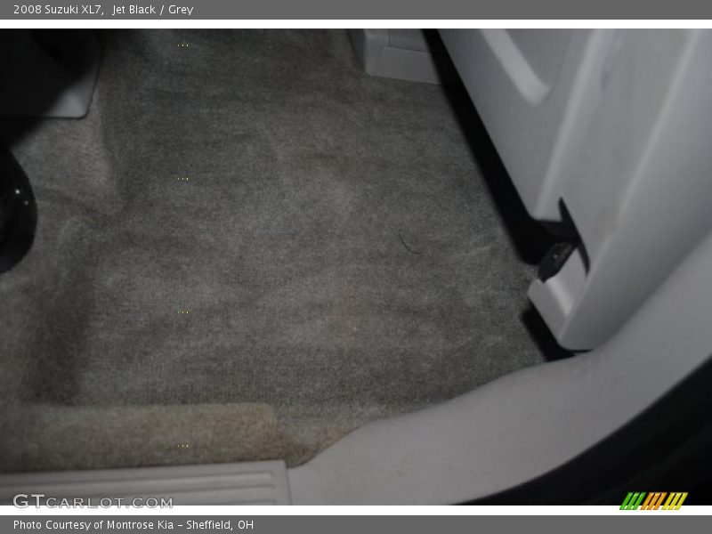 Jet Black / Grey 2008 Suzuki XL7