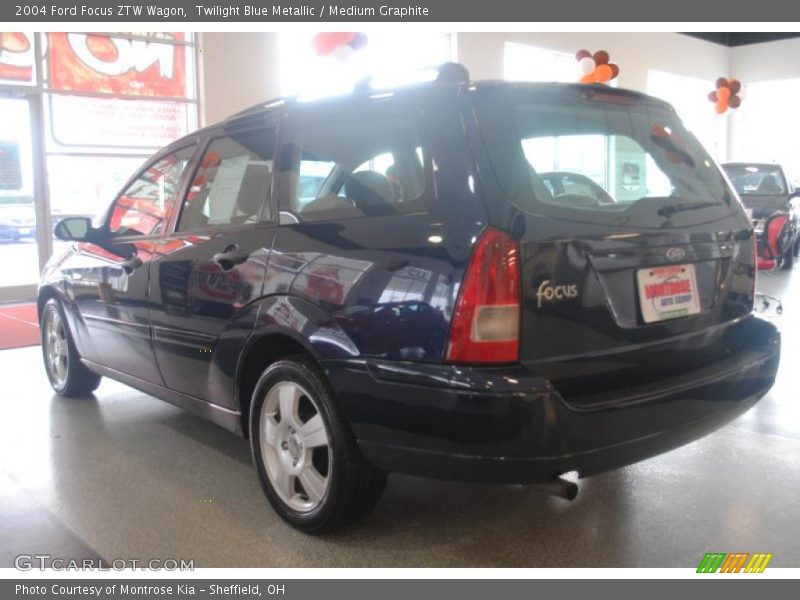 Twilight Blue Metallic / Medium Graphite 2004 Ford Focus ZTW Wagon