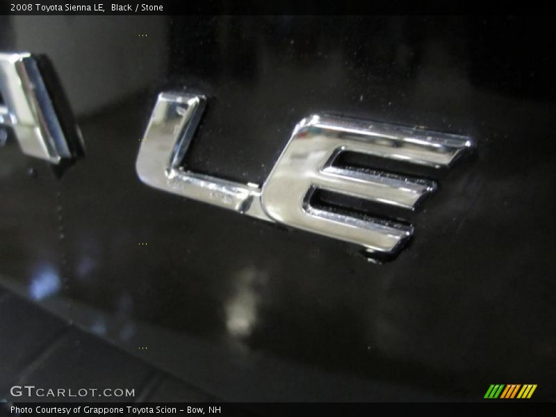 Black / Stone 2008 Toyota Sienna LE