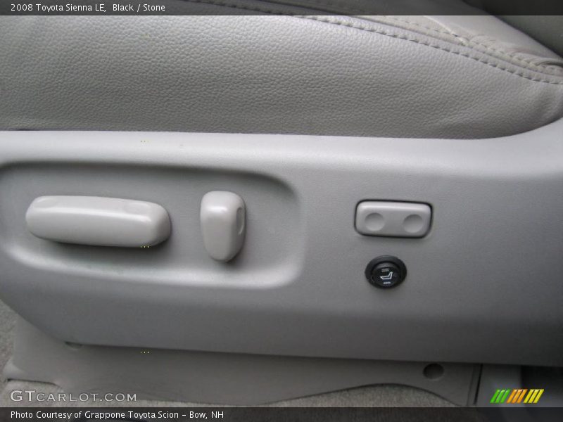 Black / Stone 2008 Toyota Sienna LE