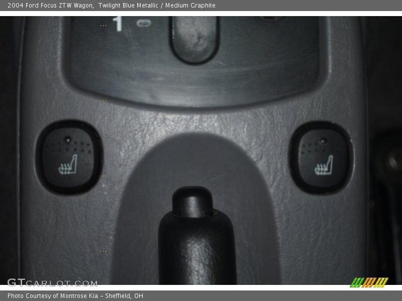 Twilight Blue Metallic / Medium Graphite 2004 Ford Focus ZTW Wagon