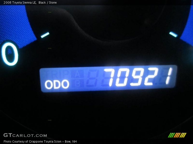 Black / Stone 2008 Toyota Sienna LE