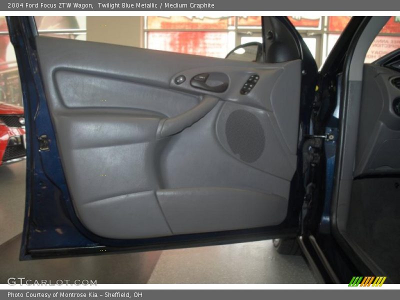 Twilight Blue Metallic / Medium Graphite 2004 Ford Focus ZTW Wagon